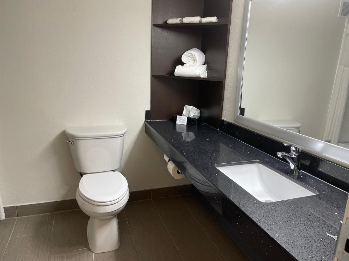 Clarion Pointe Σάρλοτσβιλ Εξωτερικό φωτογραφία
